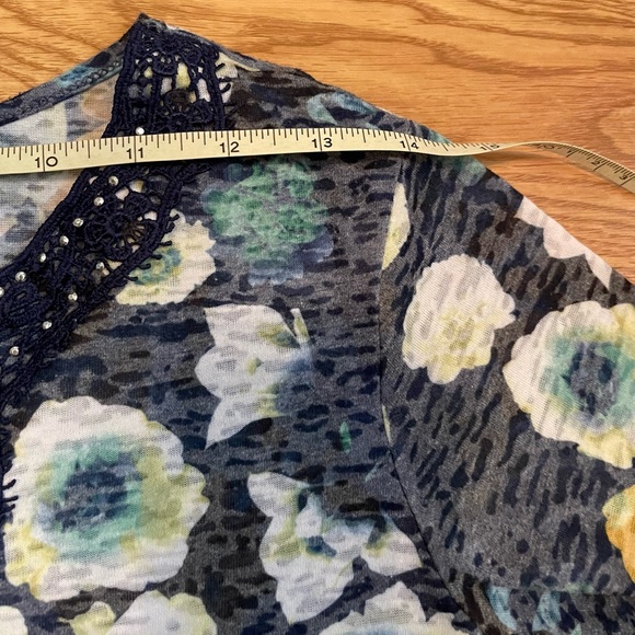 3Piece Bundle of Short Sleeve Tees. Loft, Hannah, and Dolan - Picture 5 of 16